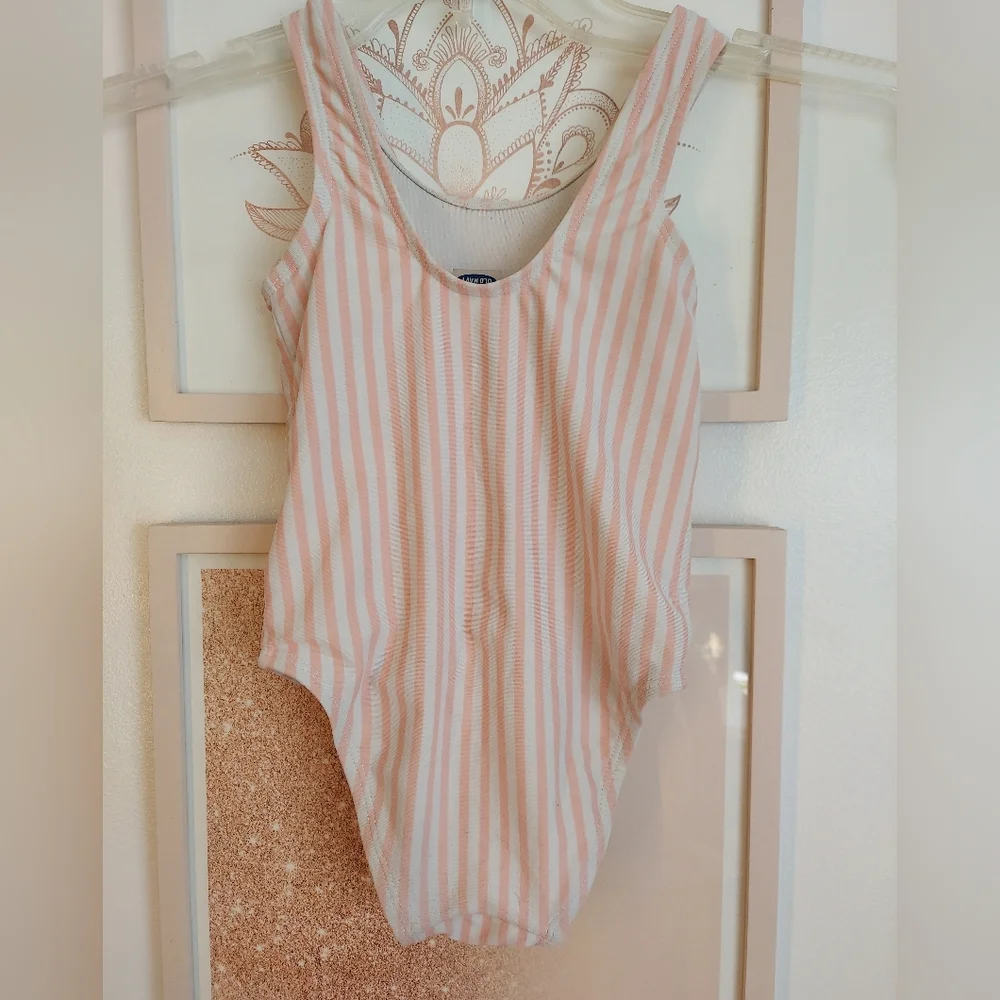 🎁 10/$25-Old Navy toddler baby swim, size 4T, pink and white stripe